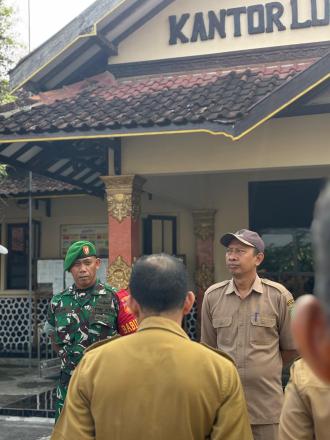 Lurah Wijirejo Pimpin Apel Pagi